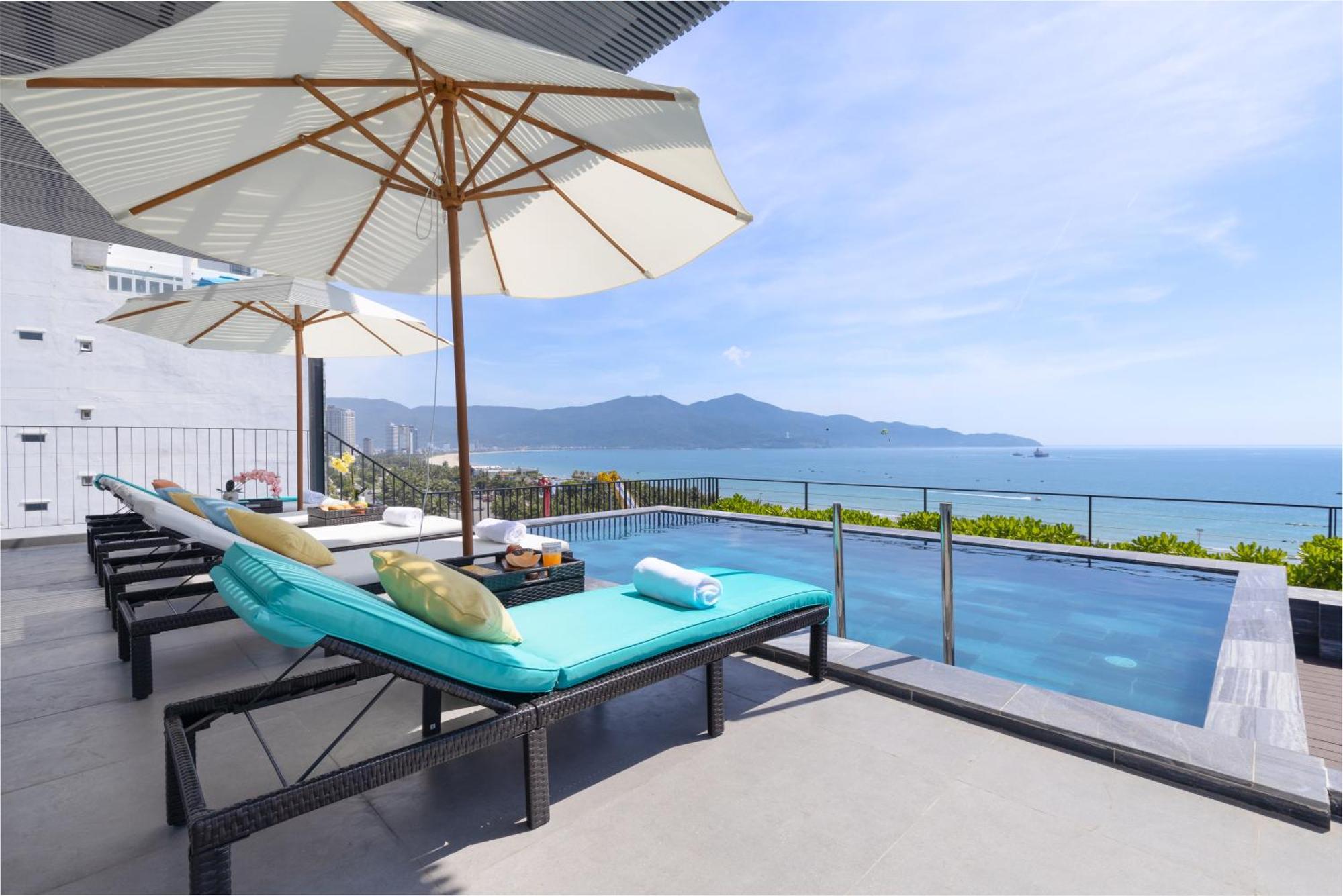Jbay Beachfront Boutique Hotel Da Nang Exteriör bild
